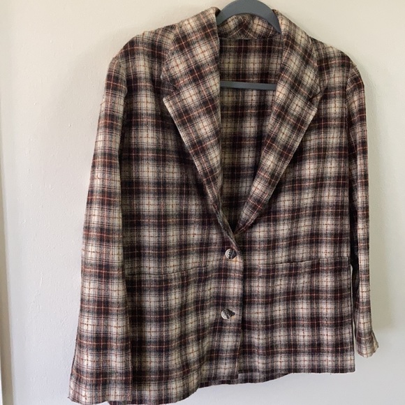 SOLD - Picture 4 of 8